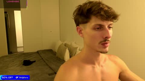 vitoraugustoxxx online show from April 2, 7:43 pm