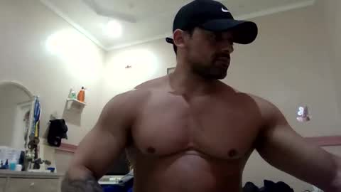 vitto_hammer5758 online show from September 26, 4:42 am