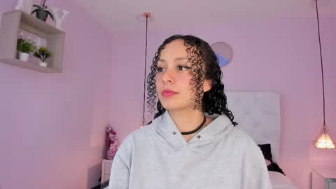 Vivi online show from November 8, 3:31 am