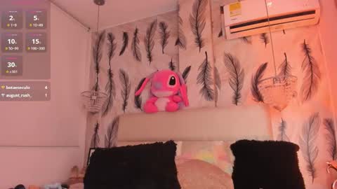 Snapshot of vivi_prinncess chatting on September 24, 1:45 am Viviana online show from September 24, 1:45 am
