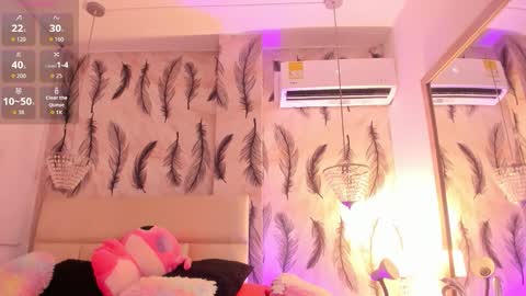 Snapshot of vivi_prinncess chatting on October 15, 11:27 pm Viviana online show from October 15, 11:27 pm