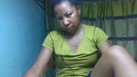 viviane0812 online show from December 4, 8:14 am