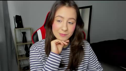 Vivian online show from February 21, 11:55 am