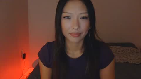 vivianwinters online show from October 12, 1:42 am