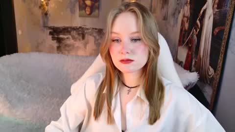 Vivien online show from March 12, 5:22 am