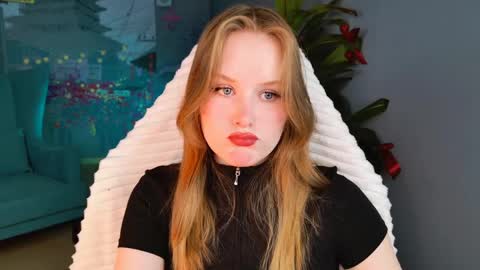 Vivien online show from March 31, 7:09 am