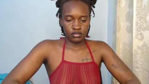 Snapshot of vixen_naughty chatting on October 12, 11:28 pm Naughty online show from October 12, 11:28 pm
