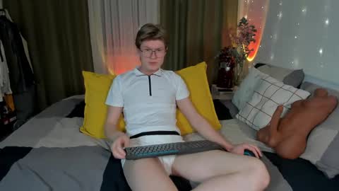 Vlad Dinovich online show from February 5, 5:09 pm