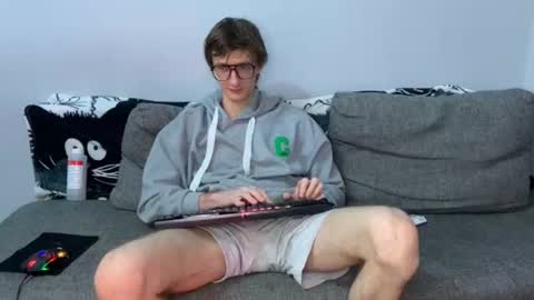 Vlad Dinovich online show from July 12, 7:50 pm