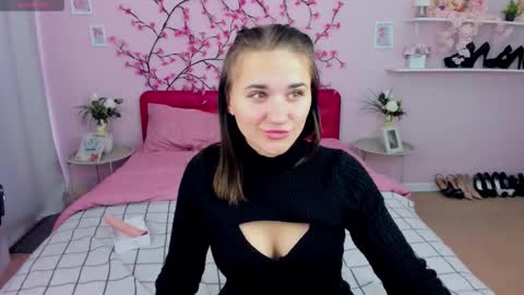 Vladlena online show from October 5, 7:28 am