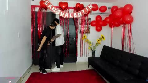 voyeurism_guys online show from February 15, 11:03 pm