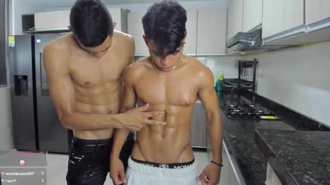 voyeurism_guys online show from March 6, 11:15 pm