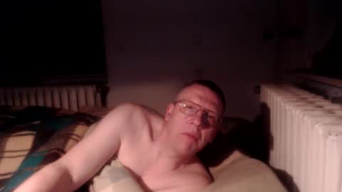 vthomasp719 online show from April 21, 6:42 am