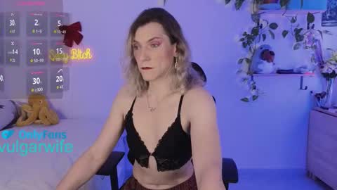 Vikky online show from January 10, 7:08 pm