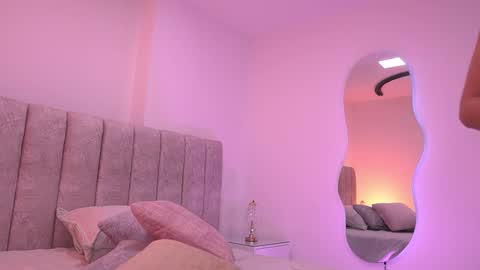 Violeta online show from January 14, 3:14 am