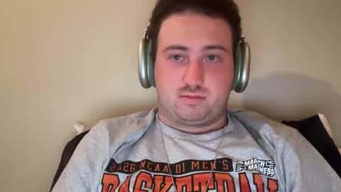 wowaweeman online show from March 26, 3:01 am