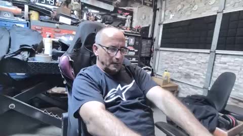 wakesblowinclouds online show from February 7, 1:03 pm