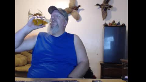 walkingbird online show from October 19, 8:13 pm