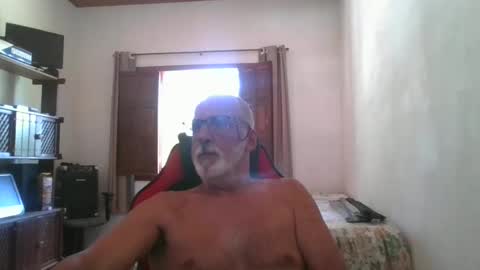 Snapshot of walmen20222 chatting on March 3, 2:39 pm walmen20222 online show from March 3, 2:39 pm