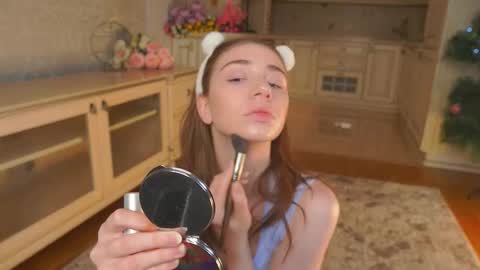 hello guys im Lilian online show from January 8, 3:12 am