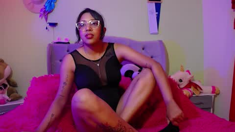 Snapshot of warisgoddes chatting on January 16, 6:46 am EMILY online show from January 16, 6:46 am