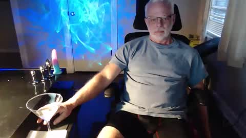 wasted_daze_ online show from January 17, 10:40 pm