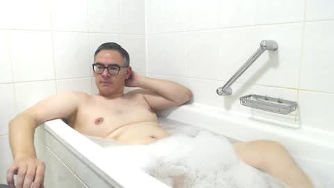 watchmecum78 online show from October 19, 9:25 am