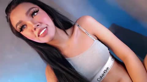 Isla Fox online show from October 14, 5:21 am