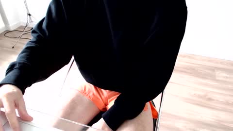 wave3210 online show from November 10, 9:45 am