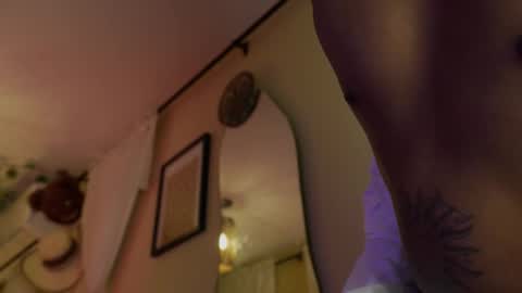 Snapshot of wayuu_goddess chatting on October 10, 10:47 pm Wayuu Goddess 3 online show from October 10, 10:47 pm