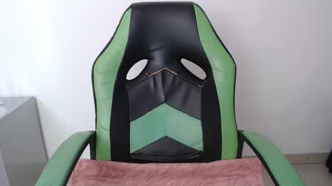 Trixie 3 online show from February 20, 2:30 pm