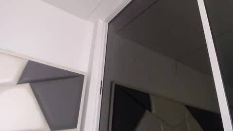 Trixie 3 online show from October 7, 8:27 pm