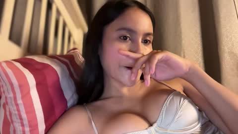 Maggie online show from January 9, 3:28 pm