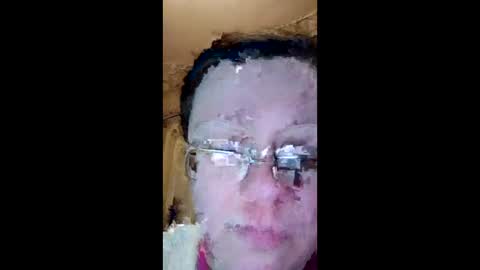 Snapshot of webgirl2 chatting on February 24, 10:58 pm Marina online show from February 24, 10:58 pm