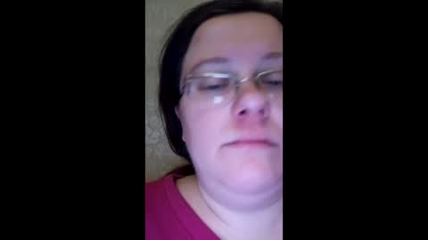 Snapshot of webgirl2 chatting on February 27, 12:36 am Marina online show from February 27, 12:36 am