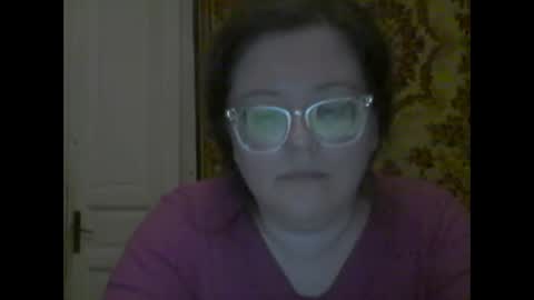 Snapshot of webgirl2 chatting on September 24, 9:32 pm Marina online show from September 24, 9:32 pm