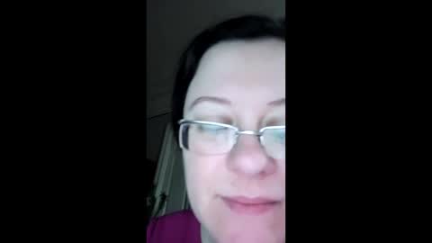 Snapshot of webgirl2 chatting on March 11, 3:02 pm Marina online show from March 11, 3:02 pm