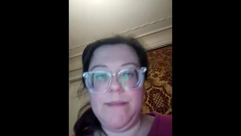 Snapshot of webgirl2 chatting on September 27, 10:07 pm Marina online show from September 27, 10:07 pm