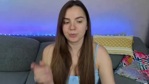Weird Bird online show from May 17, 8:12 am