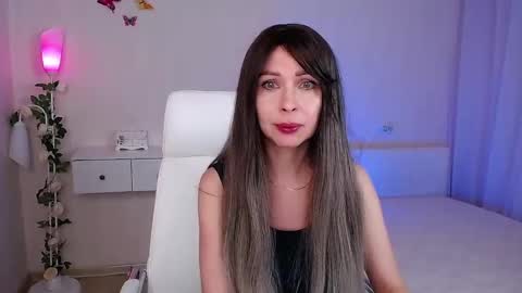 Snapshot of wendifoster chatting on March 6, 7:21 pm Wendi Foster online show from March 6, 7:21 pm