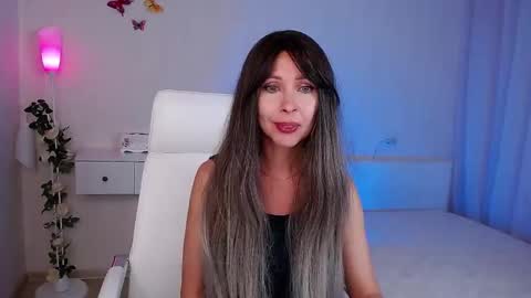 Snapshot of wendifoster chatting on September 23, 6:58 pm Wendi Foster online show from September 23, 6:58 pm