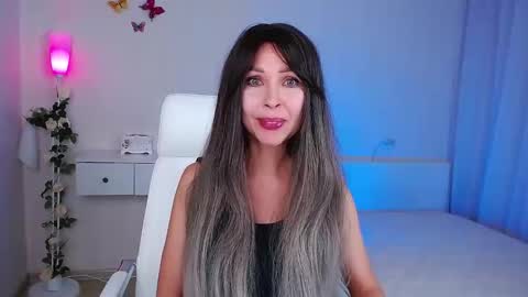 Snapshot of wendifoster chatting on October 7, 5:20 pm Wendi Foster online show from October 7, 5:20 pm