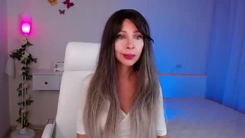 Snapshot of wendifoster chatting on October 10, 6:36 pm Wendi Foster online show from October 10, 6:36 pm