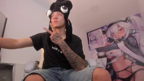 Wesley Boy online show from February 9, 7:16 pm