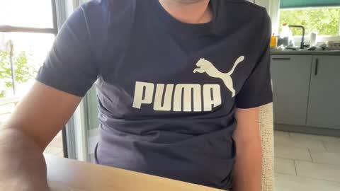 wet_adidasboy online show from September 19, 9:57 am