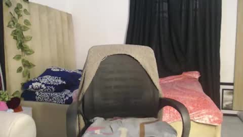 lucy online show from January 13, 7:38 am