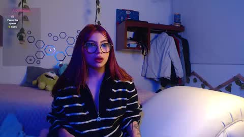 Snapshot of wet_valery chatting on October 4, 3:48 am Valery online show from October 4, 3:48 am