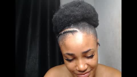 Snapshot of wetdrippussy7 chatting on October 15, 7:37 pm wetdrippussy7 online show from October 15, 7:37 pm