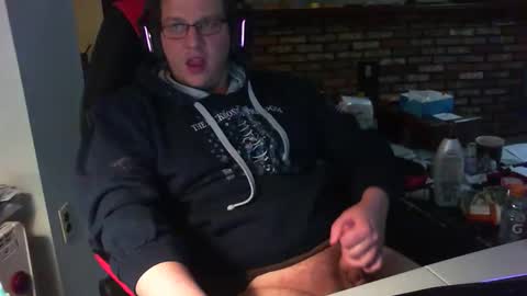 whateverdude555 online show from March 8, 7:40 pm