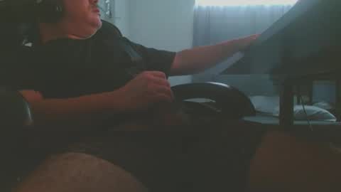 white_iverson online show from February 3, 9:18 pm